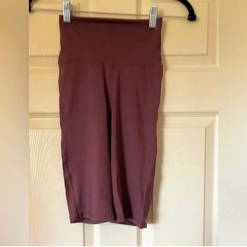Purple biker shorts A15